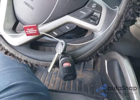 2012 Hyundai Veloster Base W/Gray z USA, uszkodzony, nr VIN KMHTC6AD7CU021588